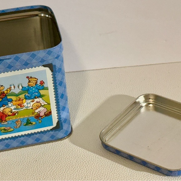 Vintage Berenstain Bears Tin Box 1997 Metal Storage Container - Picture 13 of 16